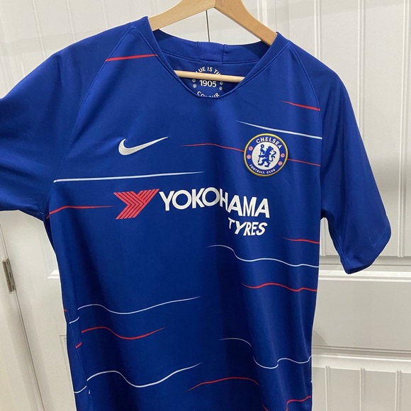 Nike Other - Nike Chelsea F.C jersey L